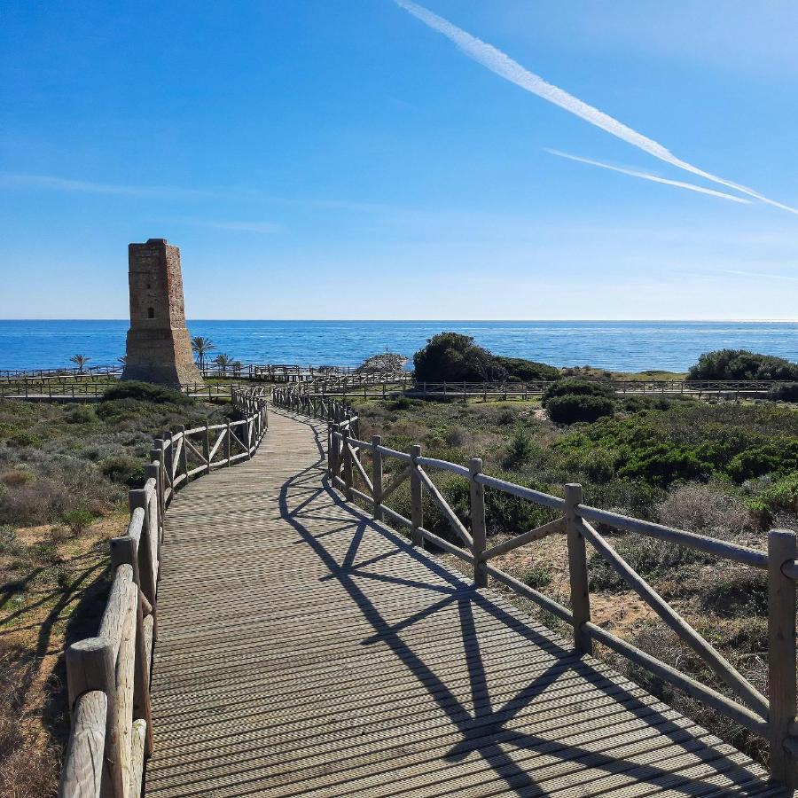 Bungalow With Large Terrace In A Quiet Park - Beach Nearby Sitio de Calahonda Luaran gambar